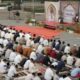 Foto: Lapangan Karangpawitan, Karawang, saat ribuan umat Islam melaksanakan Shalat Idul Adha 1446 Hijriah pada Jumat (6/6/2025).