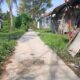 Foto: Lokasi jalan terlihat rusak padahal baru dibangun (3/6/2025).