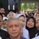 Gubernur Jawa Barat Dedi Mulyadi berdialog langsung dengan orangtua siswa di SMAN 1 Ciasem, Subang, merespons polemik PPDB yang menimbulkan keresahan warga, Kamis (3/7/2025).