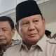 Presiden Prabowo bebaskan Hasto Kristiyanto lewat amnesti dan hapus vonis Tom Lembong dengan abolisi. Dua mantan elite oposisi kini melenggang bebas di tengah sorotan publik.